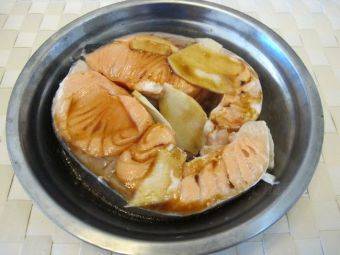 姜片蒸三文鱼的家常做法